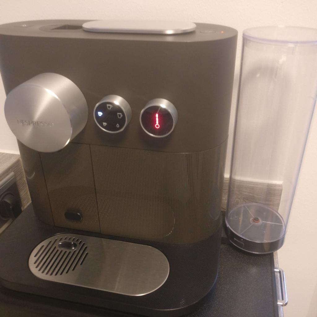 DeLonghi EN350.G Expert f r Nespresso Kapseln in 81737 M nchen f r