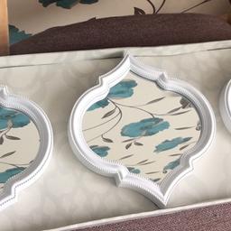 Good condition. Still in packaging. 3 small mirrors. Collection only.