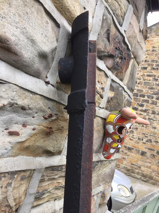 Buy & Sell West Yorkshire Kirklees - Photos for CAST IRON GUTTERING WITH OUTLET & END CAPS