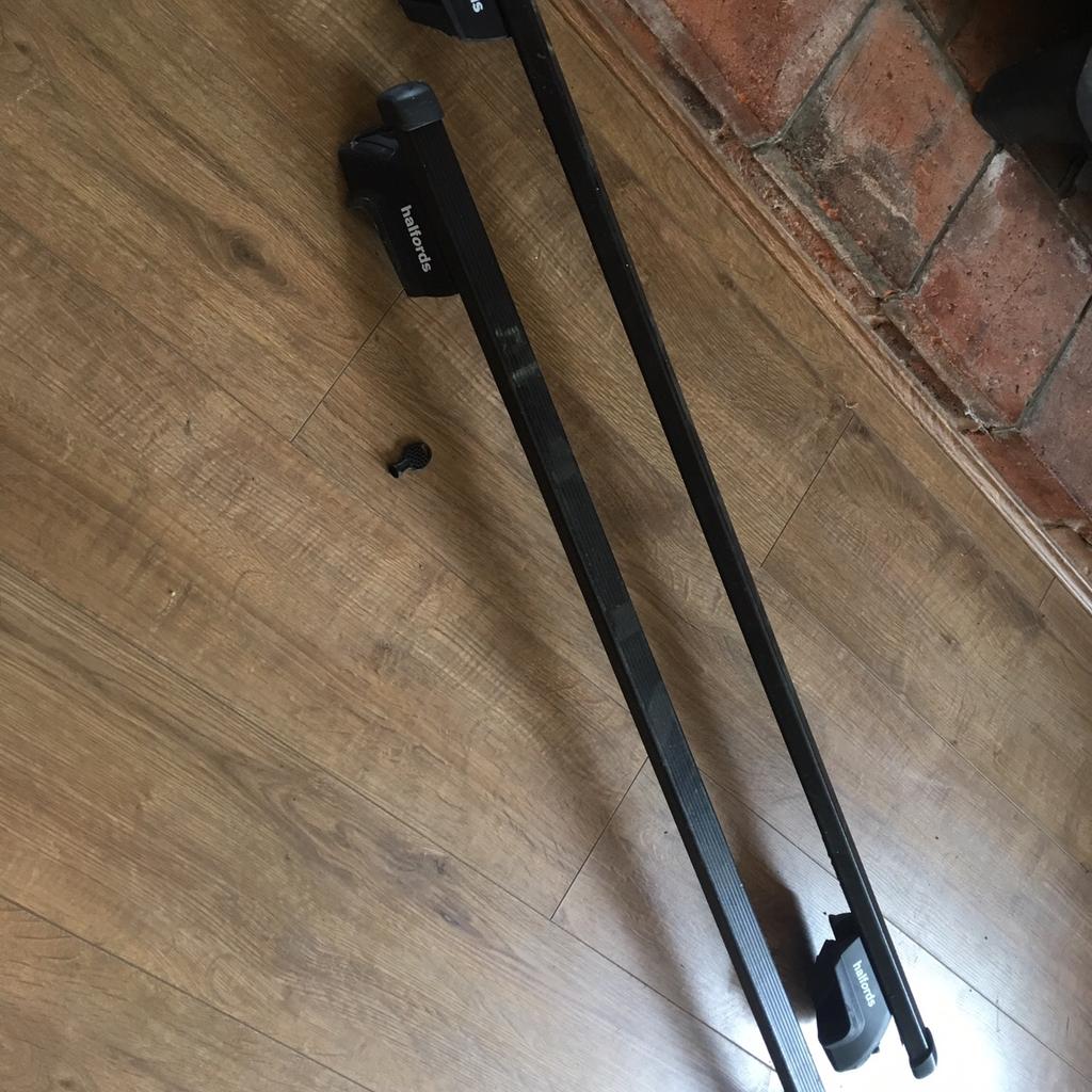 Ford kuga roof bars halfords hot sale