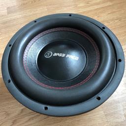 Base face 1000 watt sub ready for a sub box 
working an In good condition 
Very loud