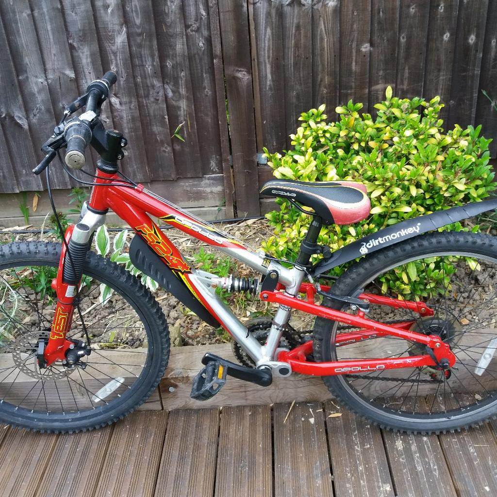 Apollo fs 26 mountain bike halfords sale