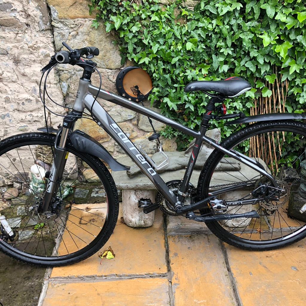 Carrera Crossfire 2 mens hybrid mountain bike in PR6 Chorley for £125.
