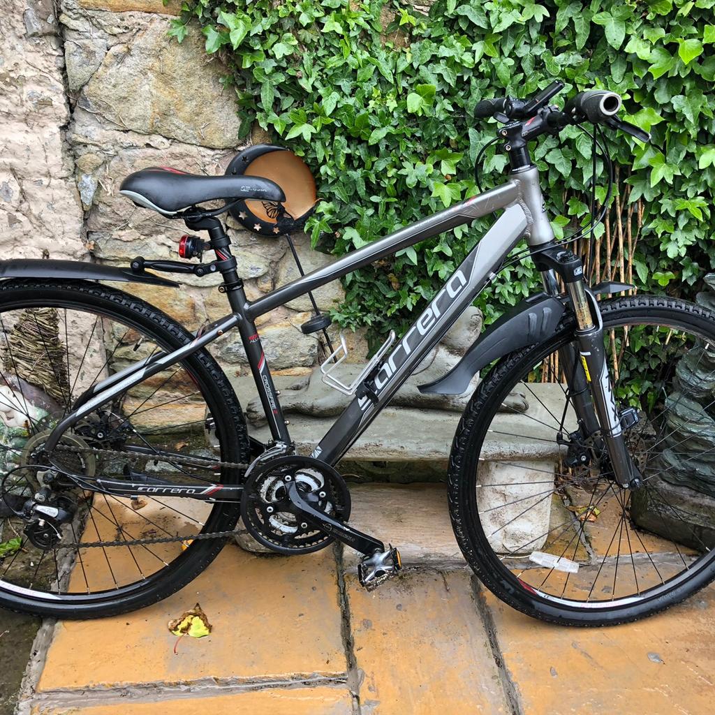 Carrera Crossfire 2 mens hybrid mountain bike in PR6 Chorley for £125.