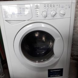 Indesit washing Machine. light use and has been in storage for a while. genuine reason for sale.