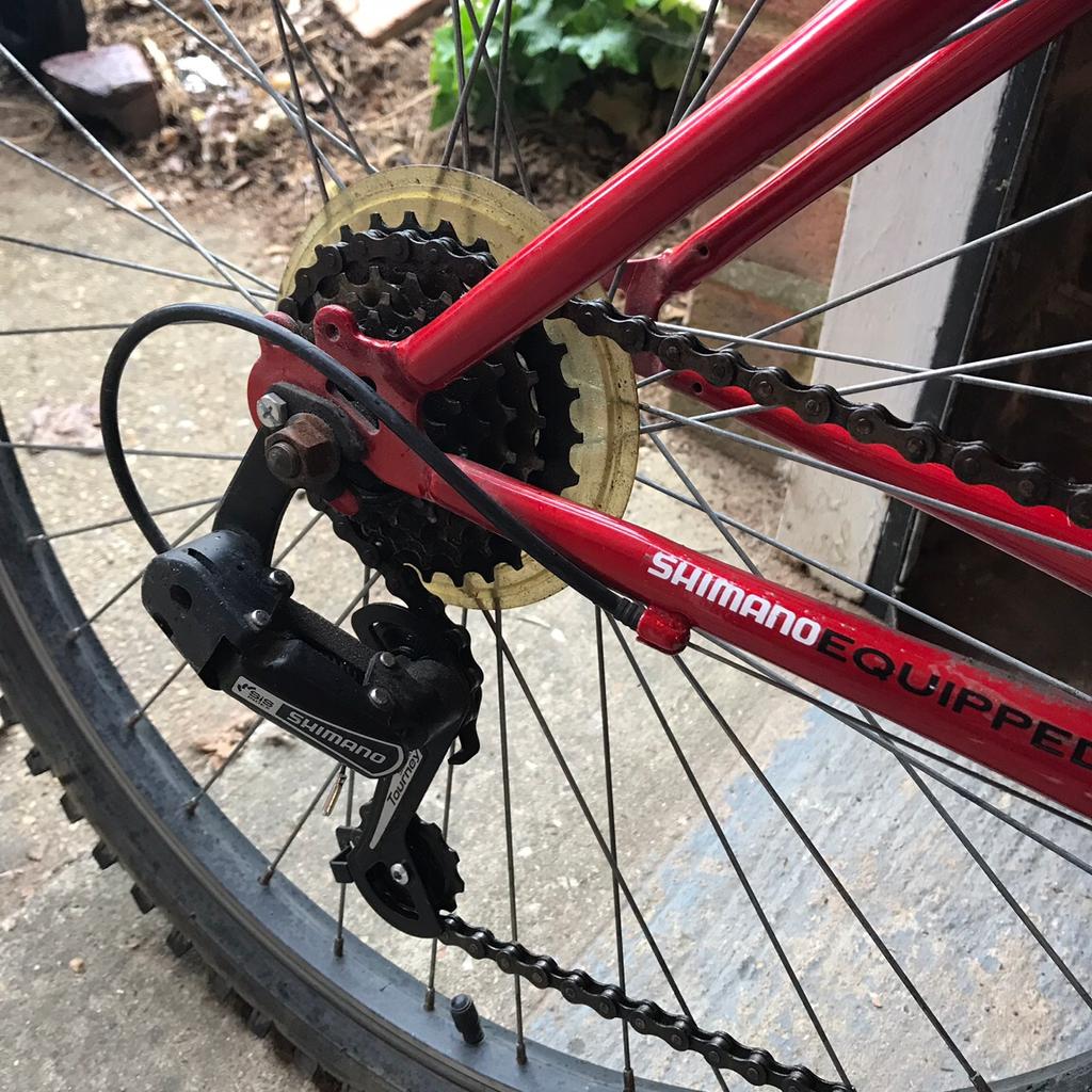 Apollo Feud 17” mountain bike in RH10 Crawley for £20.00 for sale | Shpock