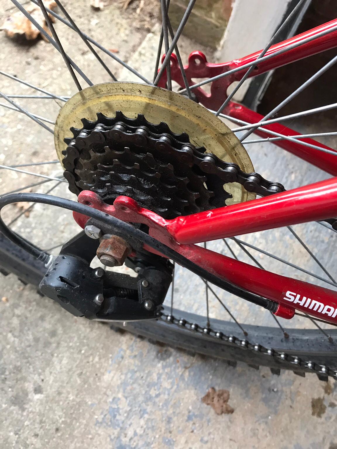 Apollo Feud 17” mountain bike in RH10 Crawley for £20.00 for sale | Shpock