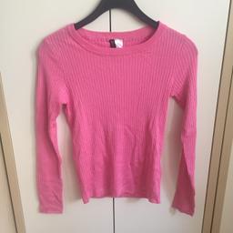Rosa långärmad tröja 
Storlek S
Aldrig använd 
Från H&M