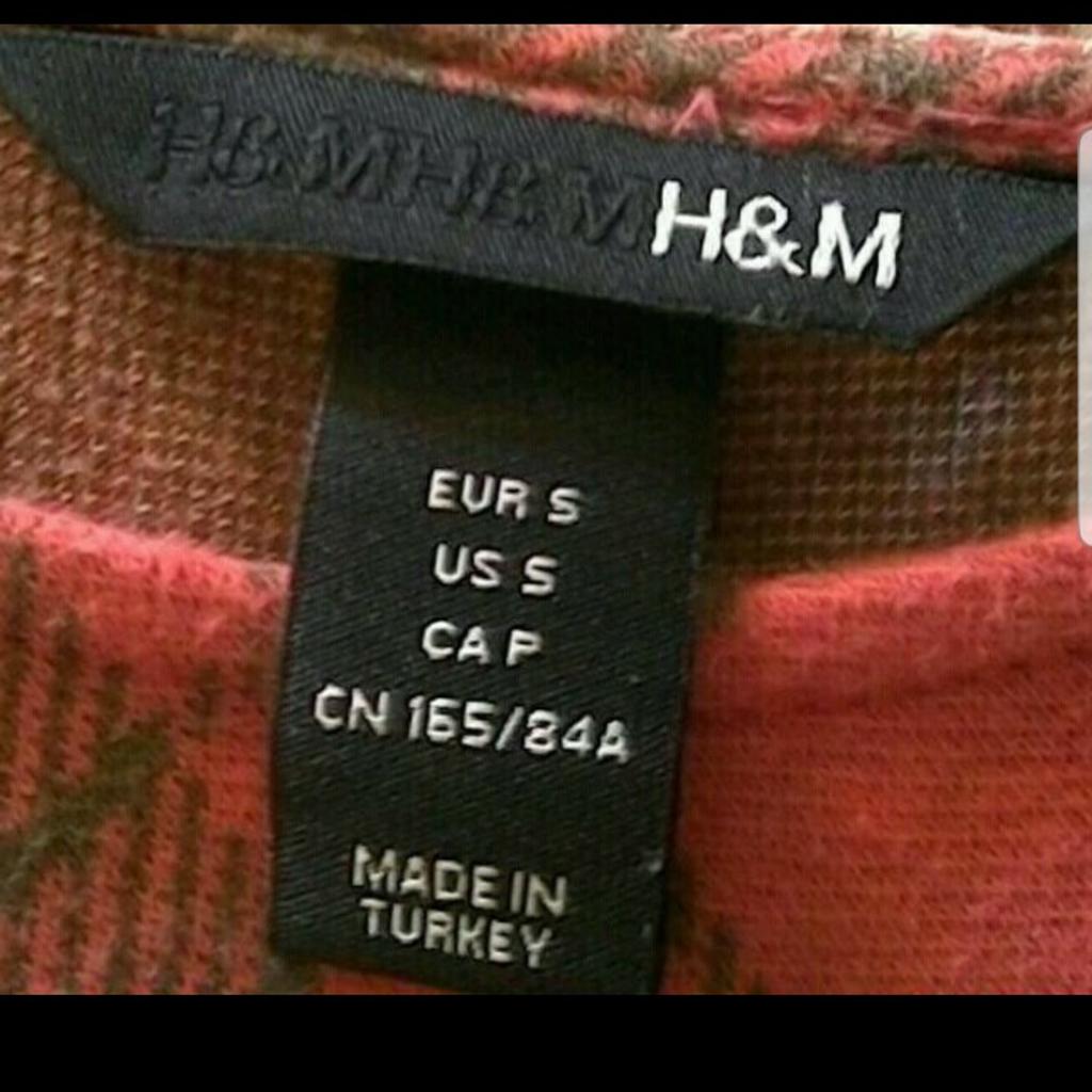 Verkaufe selten getragenes Mini-Kleid, Shirt-Kleid von H&M in Gr.S
100% Baumwolle

Keine Löcher & Flecken.

Selbstabholer
Versand möglich
tausche gegen ein vokuela Kleid