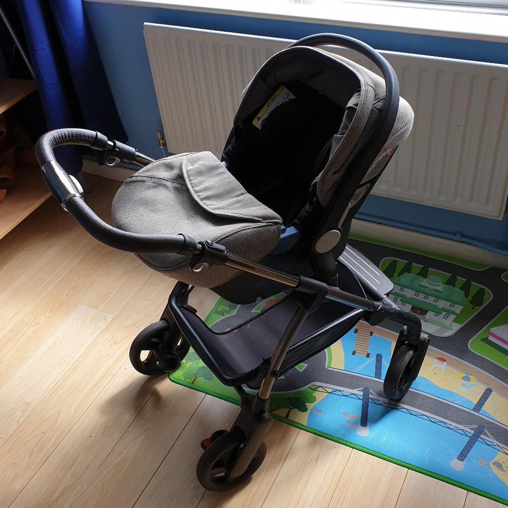 Silver Cross Travel System in B79 Tamworth for £450.00 for sale Shpock