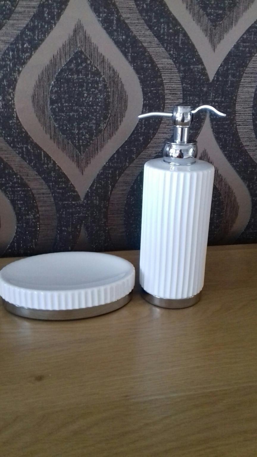 DESIGNER TK MAXX BATHROOM ACCESSORIES in L35 Helens für 5,50 £ zum ...