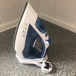 Tesco Iron, brought about 3 months ago and used only a handful of time. Ironing board is from Wilko, has a couple of small burn marks but apart from that, also only used a handful of times