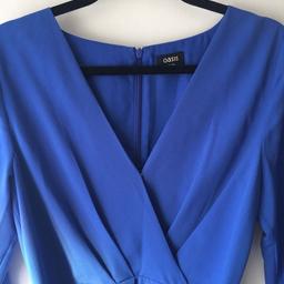 Oasis Blue Dress with Belt
Excellent condition (only worn a few times)
Size: small 12 (38)