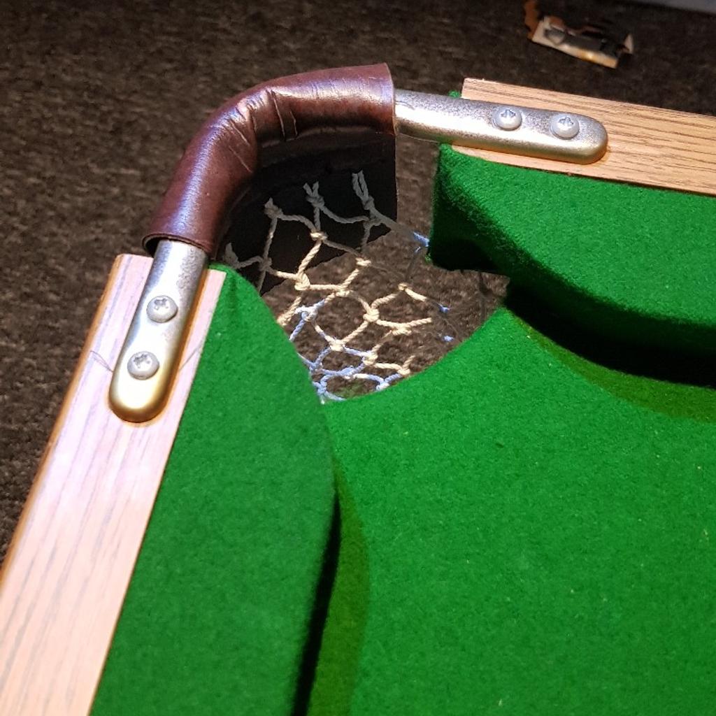 Hayward DeLuxe Collapsable Pool Table (6'3") in PO5 Portsmouth for £125