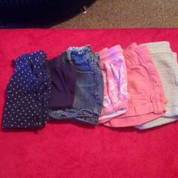 6 pairs of girls shorts
4 years

Buyer to collect from Hythe Road