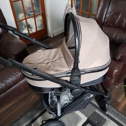 I have the hauk maxan travel system complete with car seat, carry cot, foot muff, pram seat and rain cover. This has only been used for 6 months so is in great condition. All newborn inserts and padding also included. Has the odd mark on the frame from getting it in and out the car. All the seats and fabric is immaculate. Can deliver locally for fuel.
Viewings welcome.