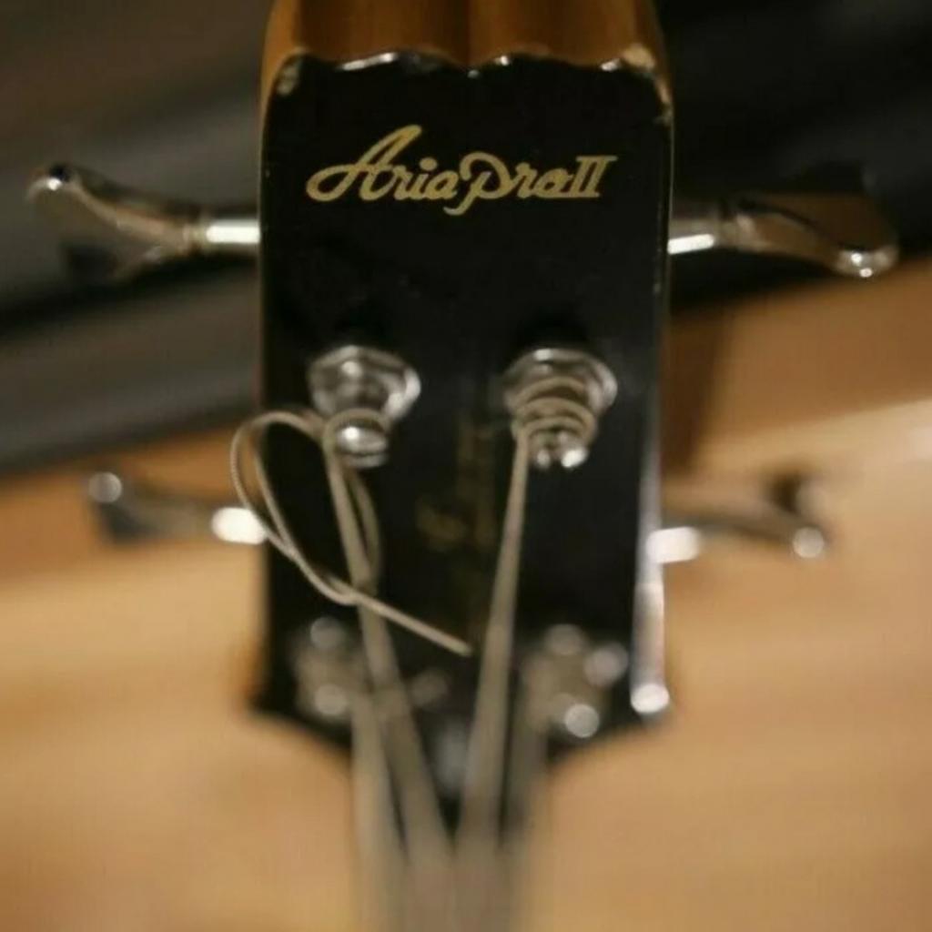 ARIA PRO II HERITAGE Laser Electric Bass in SE3 Greenwich für £ 219,00