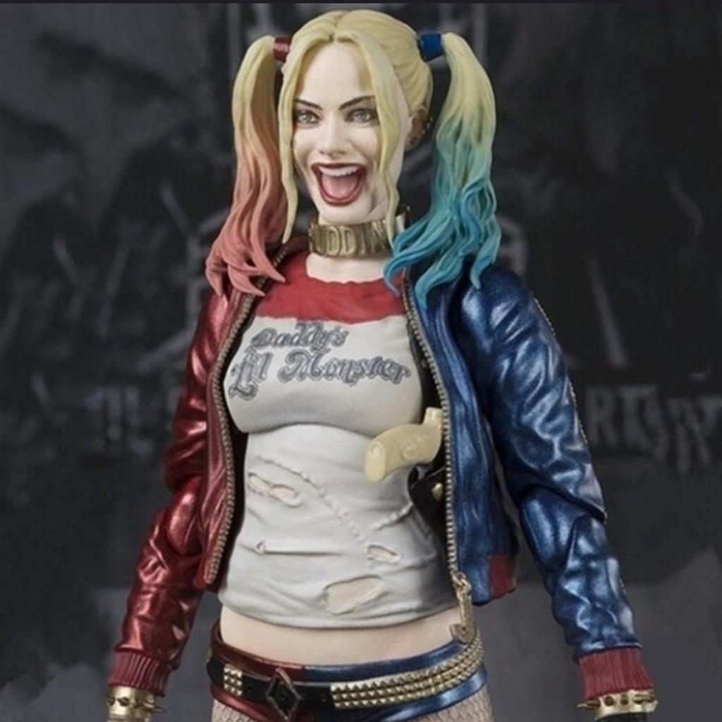 Action figure Harley Quinn “Suicide Squad” in 20019 Settimo Milanese für  15,00 € zum Verkauf