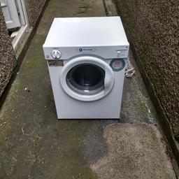 fully working order compact tumble dryer, few little dints as in the pics but doesn't affect the use works perfect just needs a new pipe.