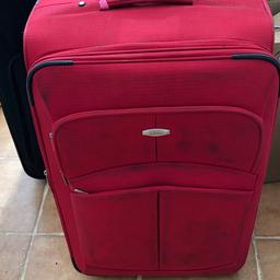 House Clearance

X1 large red suitcase.

Used but still in full working order. A little marked on the front from weather and travels, this has 2 wheels and can easily be pulled a long.

It has 2 front zip pockets.

Collection only