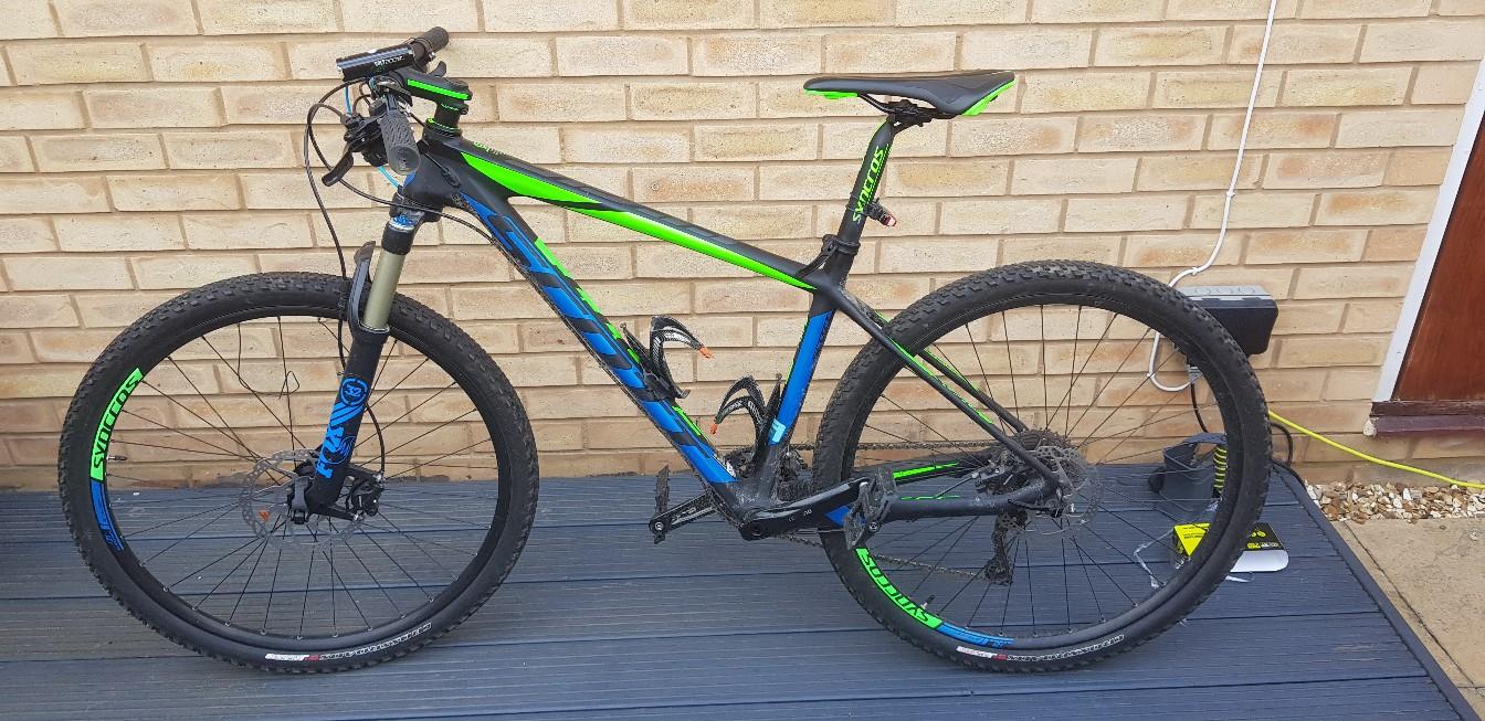 Scott scale top 735 carbon 2017