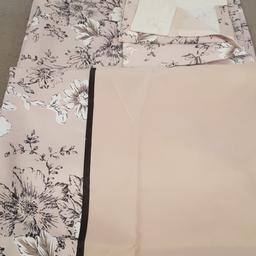 pair of curtains 66 x 72, brand new without packaging
