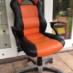 Office or gaming chair just needs a good clean.
Some wear and tear but cheap as it was over £100 new