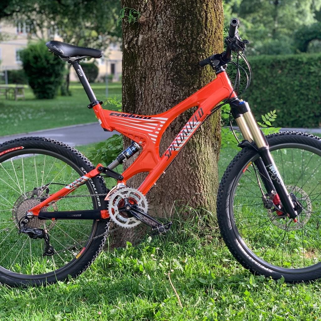 Specialized enduro 2024 comp 2004