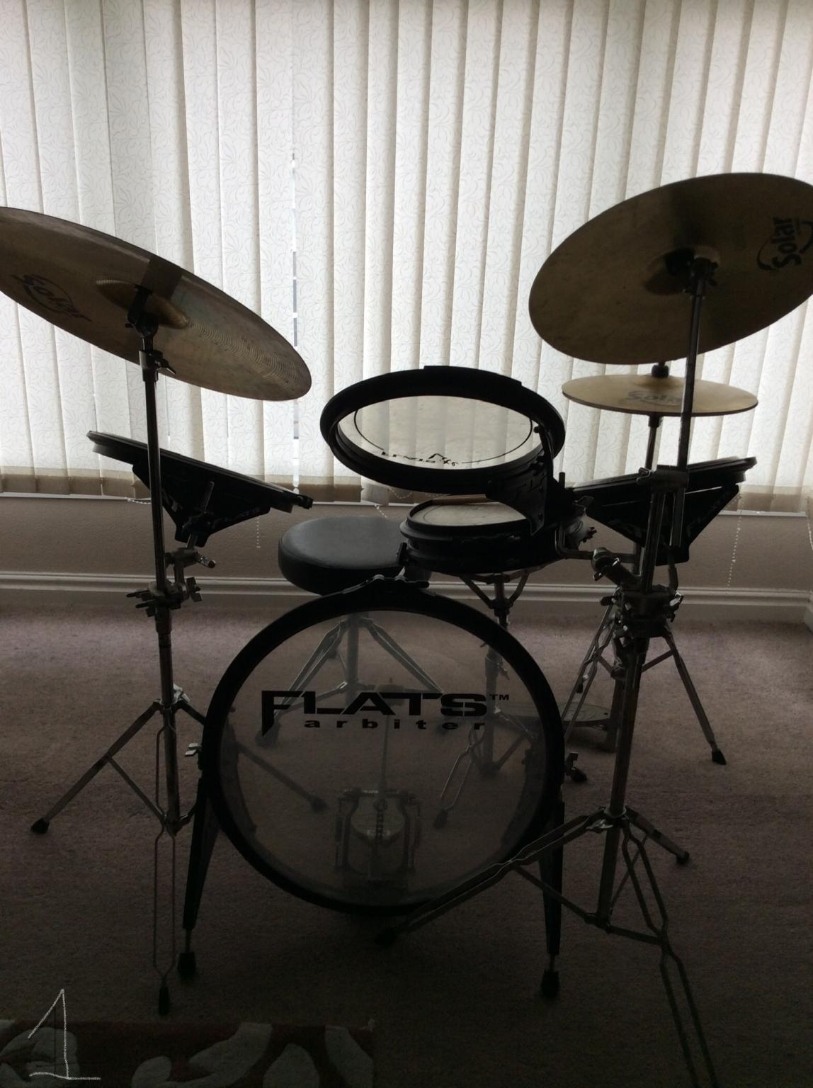Arbiter flats lite 5 piece drum kit. in DY8 Dudley für £ 80,00 zum