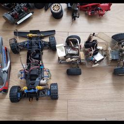 Tamiya Boomerang Original 80’s car
Tamiya Subaru Impreza Race Car 90’s
Plus 2 incomplete cars and spares
Various monster truck parts 
3 controllers all in good condition
Plus various wiring / electrics 


Suberin