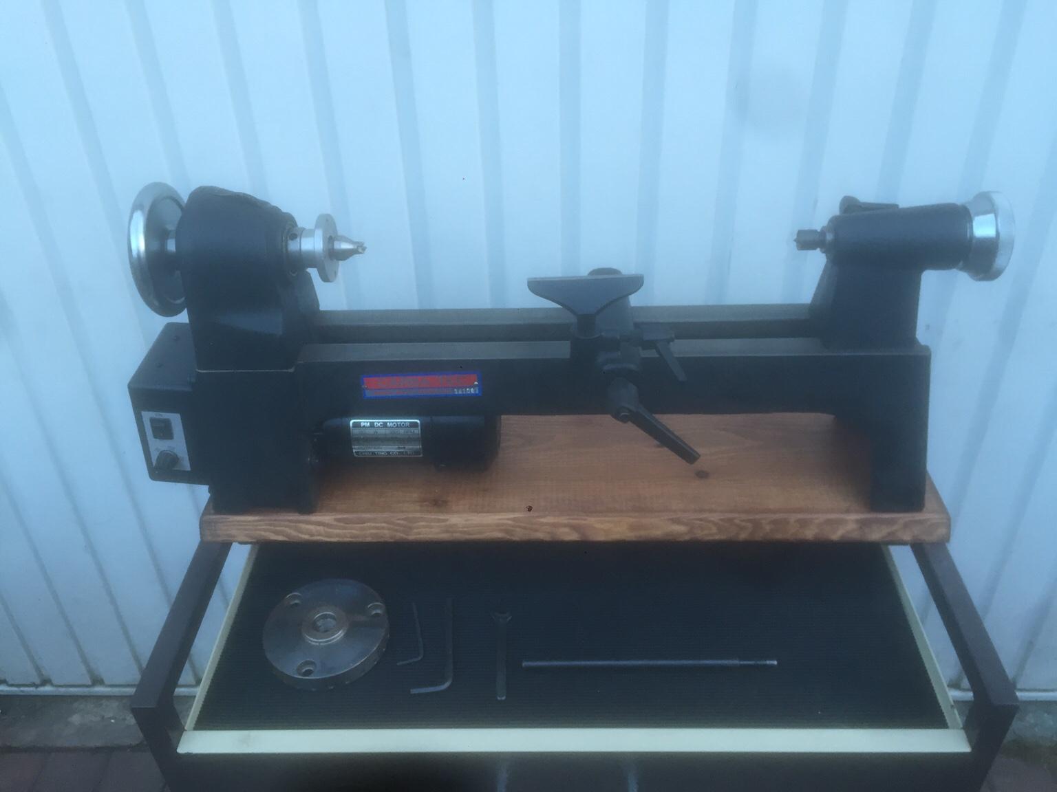 CARBATEC MINI WOOD LATHE TOOL PMDC MOTOR in South Staffordshire for £