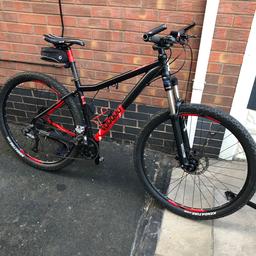 Here is my voodoo aizan 29er with hydraulic brakes lock out forks. In good condition but does have the odd mark here and there as it’s not new. Grab a bargain £160 no swaps this also has a spare front wheel tyre and new inertube 