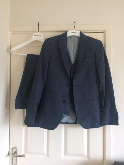 Buy & Sell South Yorkshire Rotherham - Photos for Three Piece Suit.