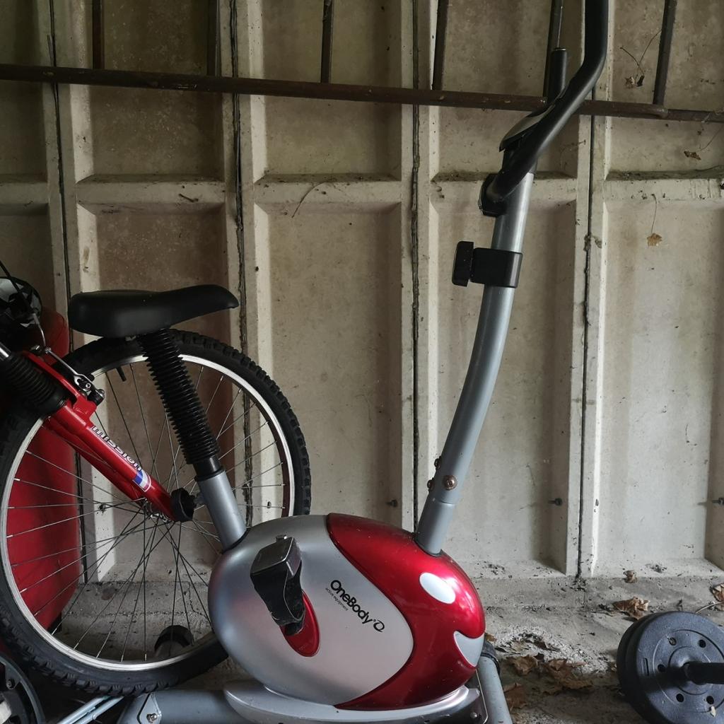 tesco magnetic exercise bike in RM13 Havering for 15.00 for sale