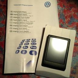 Bedienen Sie ihr Handy mit Volkswagen Freisprecheinrichtung ganz intaitiv und konfortabel Original Bluetooth Touch -Adapter Freisprecheinrichtung VW. Bluetooth Touch Adapter 3co.051.435.Ta. 1A Zustand noch Nagelneu. mit Bedienungsanleitung.