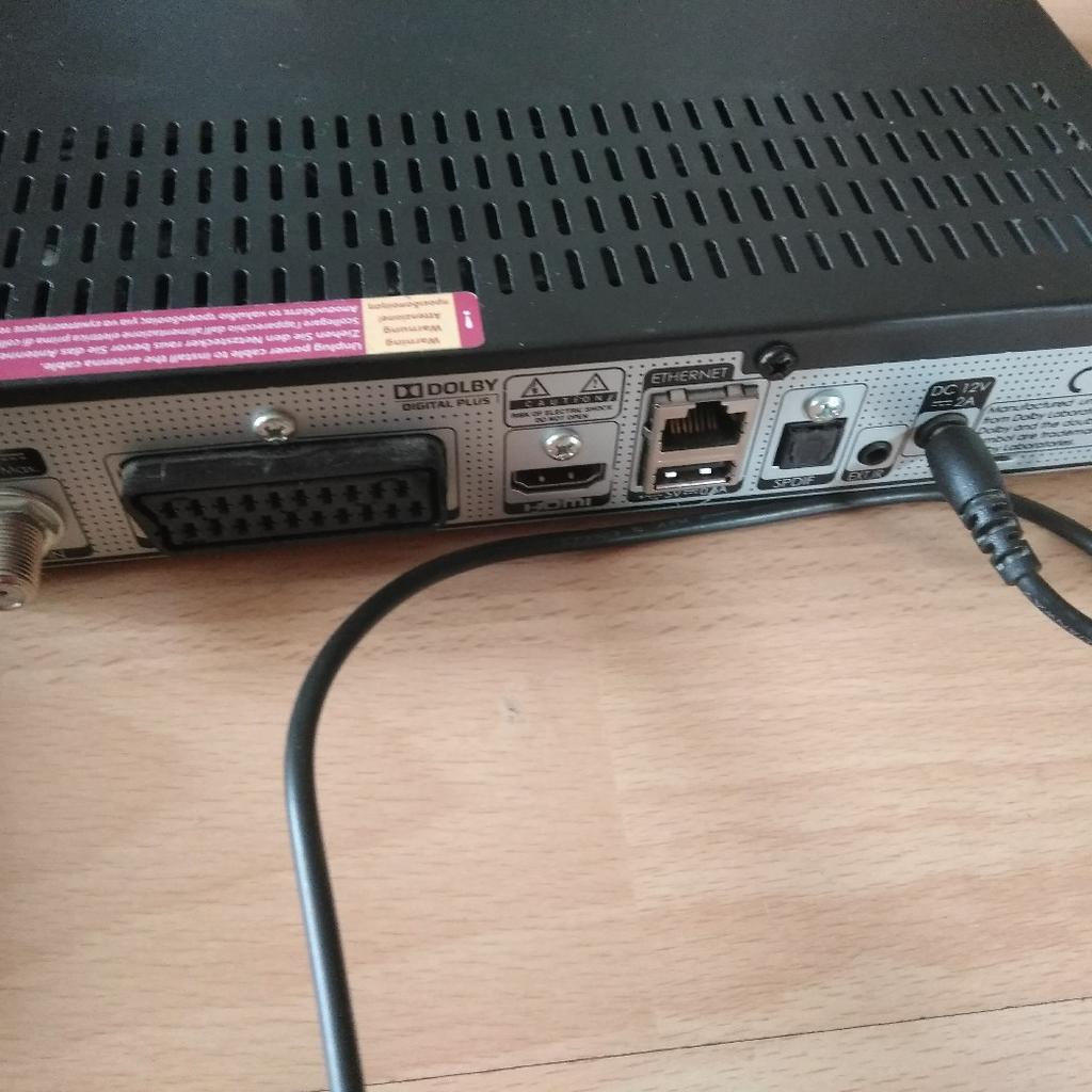 Humax Receiver mit Fernbedienung für 5€ in 42799 Leichlingen für € 5,00