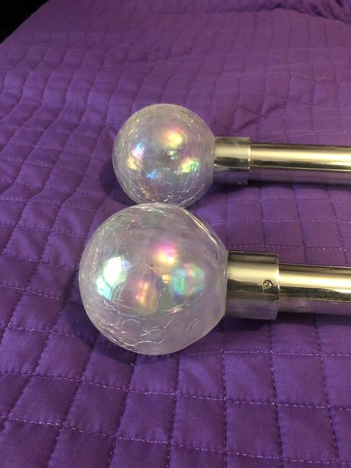 Buy & Sell East London Redbridge - Photos for Next extendable glass ball curtain pole