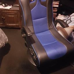 rocker adrenaline gaming chair, suitable for PlayStation and Xbox. in great condition only used a fair few times. selling as I don't use my ps4 anymore so it's just in the way. open to suitable offers. collection only but if you live local, I'm willing to drop it off for petrol money.