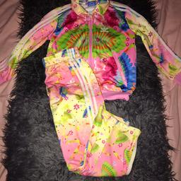 Girls Adidas Tracksuit, size 5-6 years. Brand new condition..