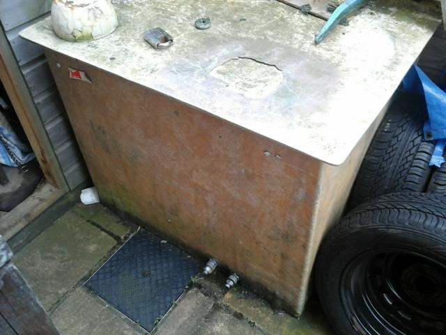 Fibreglass Water Tank In Nr South Norfolk F R Gratis Zum Verkauf Shpock De