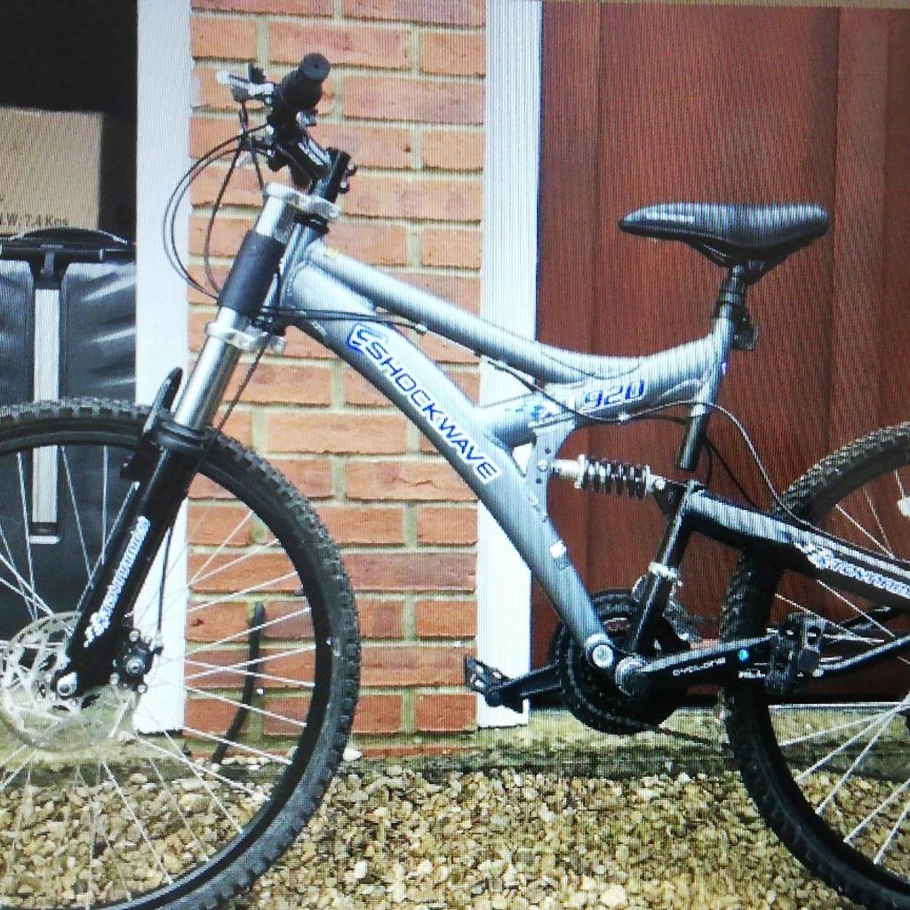 Shockwave xt920 mountain discount bike