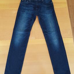 Blaue Jeans von Hugo Boss in Gr. 34/34
Sehr guter getragener Zustand.

Versand: 4,50 € versichert