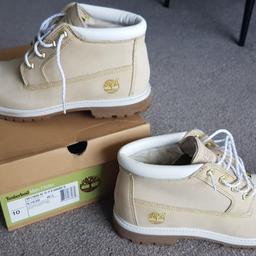 womens ankle boot timberlands, pebble/ white/ gold, UK size 8, never worn.