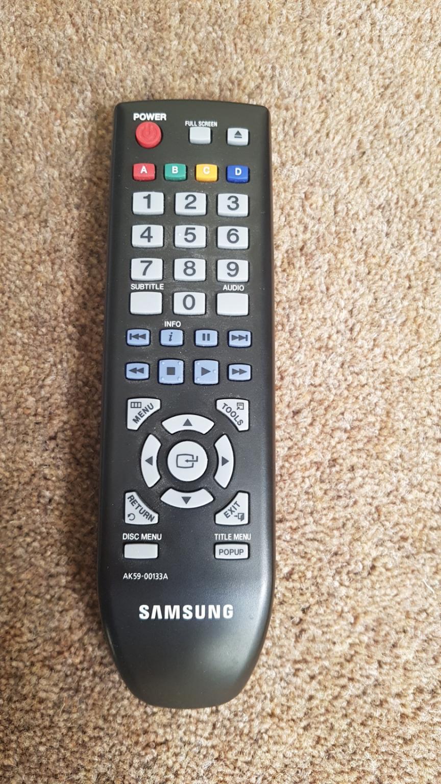 Samsung Blu Ray player and remote control in WV11 Wolverhampton für 10