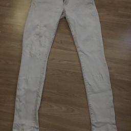 Ladies jeans size 10 in great condition collection only thanks.