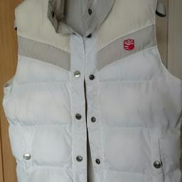 excellent condition, sleeveless jacket. would prefer pick up, can send but will have to add postage.