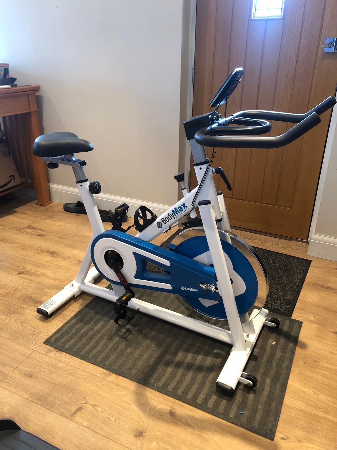 Bodymax spin bike white and online blue