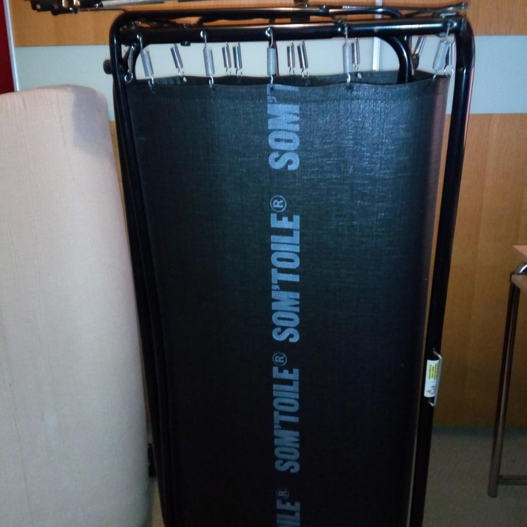 Som'toile Pull Out Bed Sofa bed Caravan Bed in KT19 Ewell for £55.00