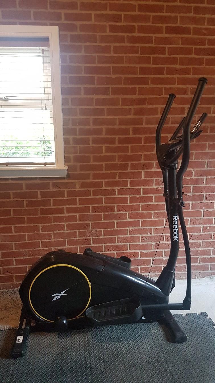 Reebok ZR8 Elliptical cross trainer in NW7 for £90.00 for sale