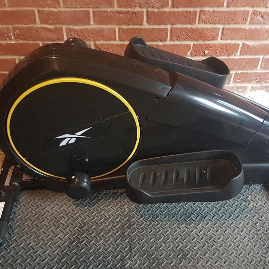 Reebok ZR8 Elliptical cross trainer in NW7 for £90.00 for sale